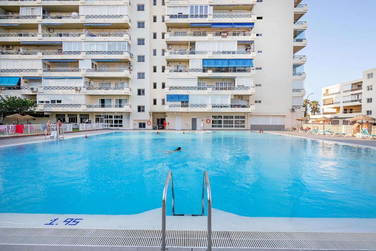 Bhost - Carihuela Beach Torremolinos Dış mekan fotoğraf