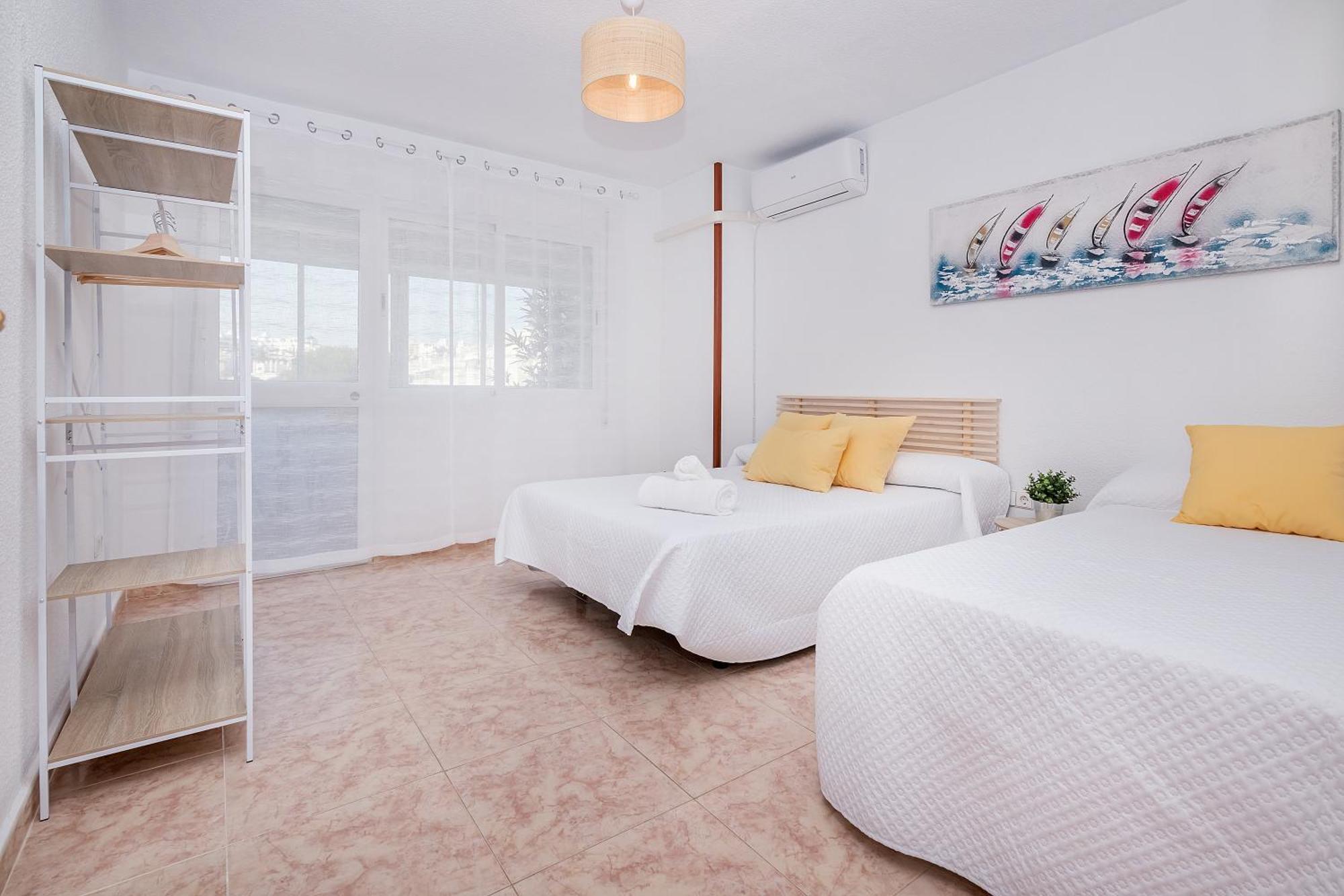 Bhost - Carihuela Beach Torremolinos Dış mekan fotoğraf